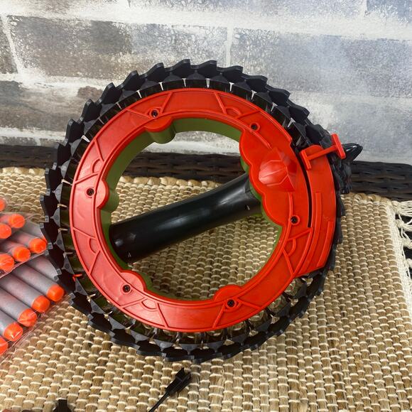 NEW Northlet Hand Ring Dinosaur Launcher Soft Foam Darts Automatic Rechargeable - Picture 7 of 11